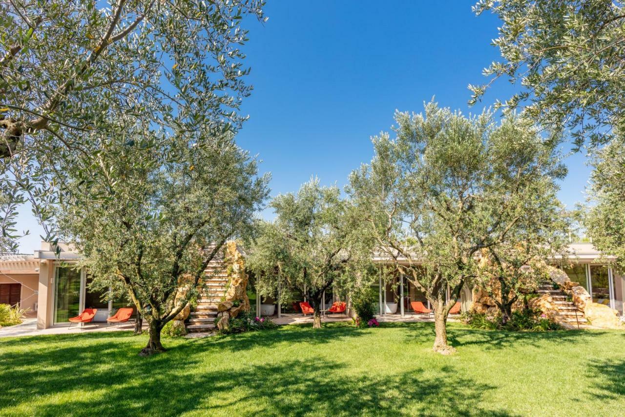 San Colombano Suites Bardolino Exterior foto